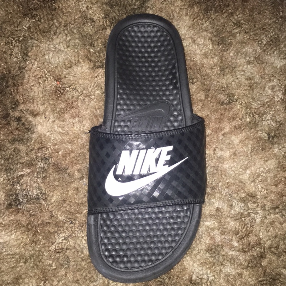 Nike slides
